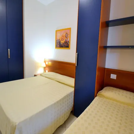 Enjoy The View Of The Garden From Our Balcony Apartamento Bibione