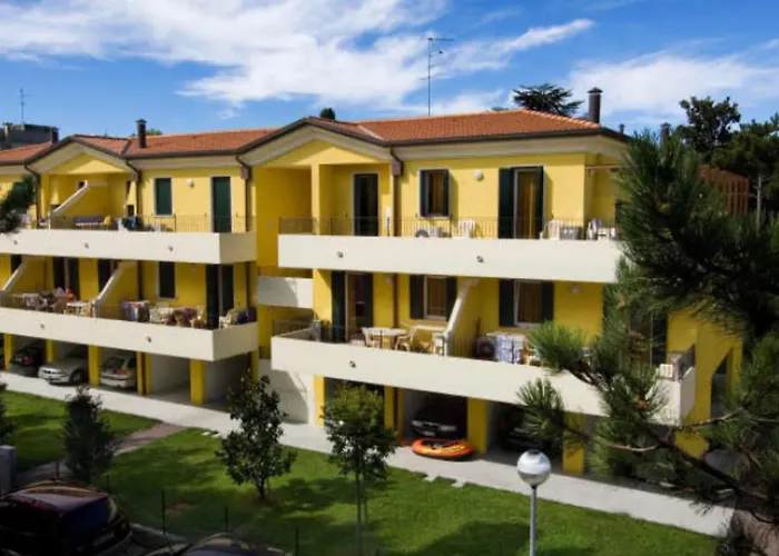 Apartment Enjoy The View Of The Garden From Our Balcony Bibione