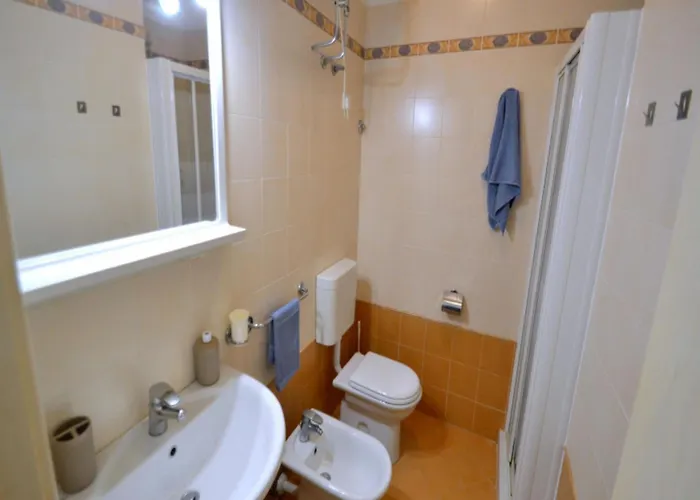 Apartment Enjoy The View Of The Garden From Our Balcony